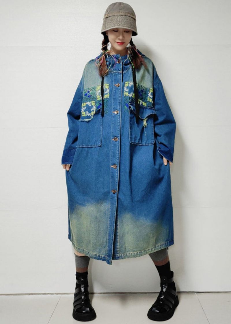 Blå Knappfickor Denim Trench Coat Broderad Långärmad - Trenchcoats för kvinnor