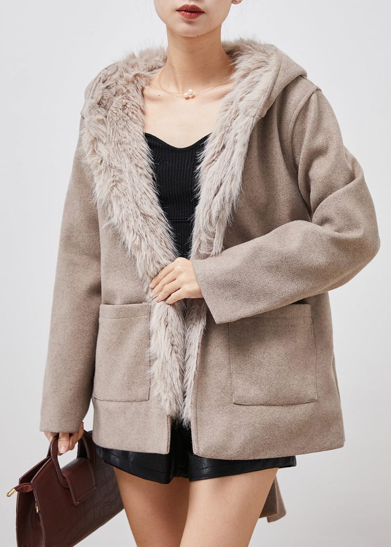 Enkla Khaki Hooded Ficks Woolen Coat Fuzzy Fox Fodrad Winter - Ullrockar för kvinnor