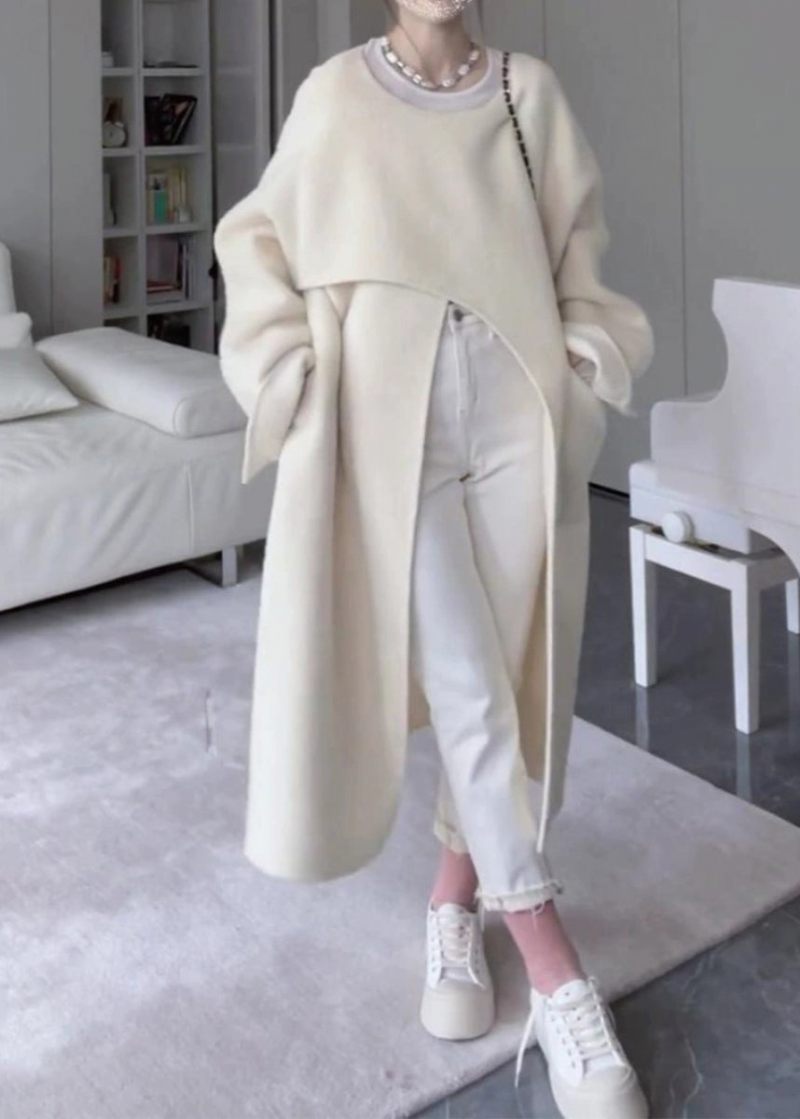 Italiensk Beige Asymmetriska Fickor Sidoöppna Oversized Yllerockfjäder - Ullrockar för kvinnor