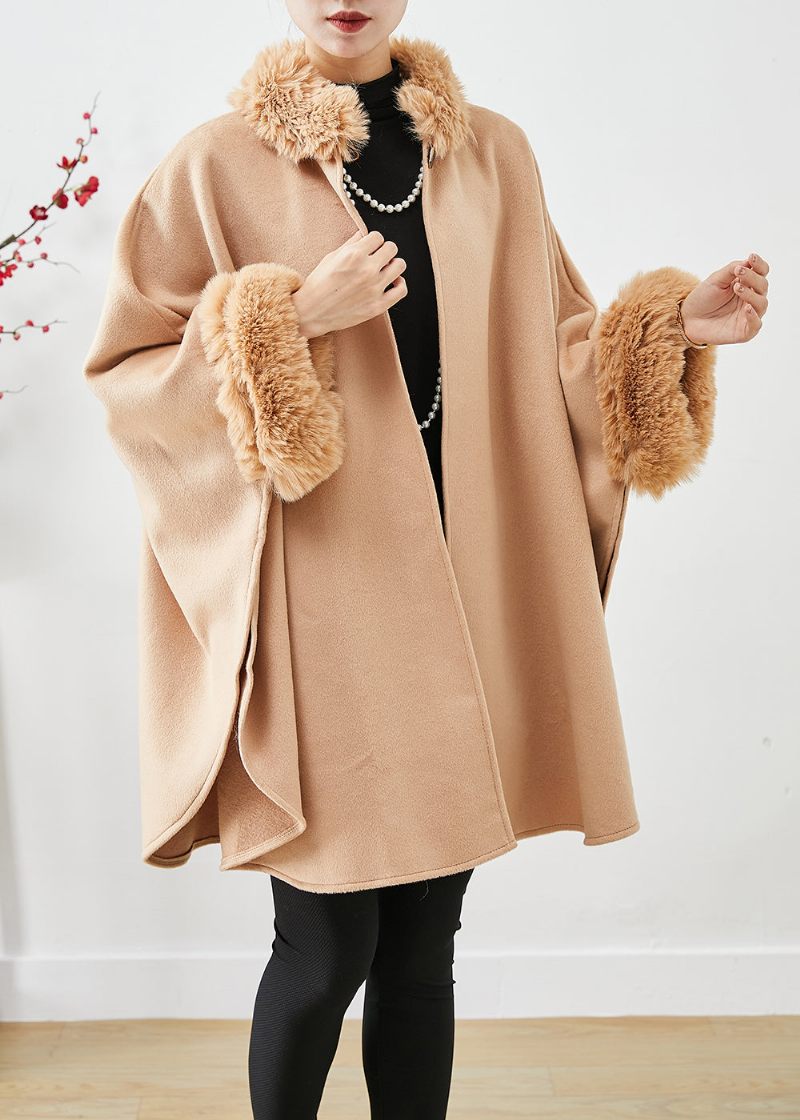 Lätt Camel Woolen Trench Överdimensionerad Pälskrage Batwing Sleeve