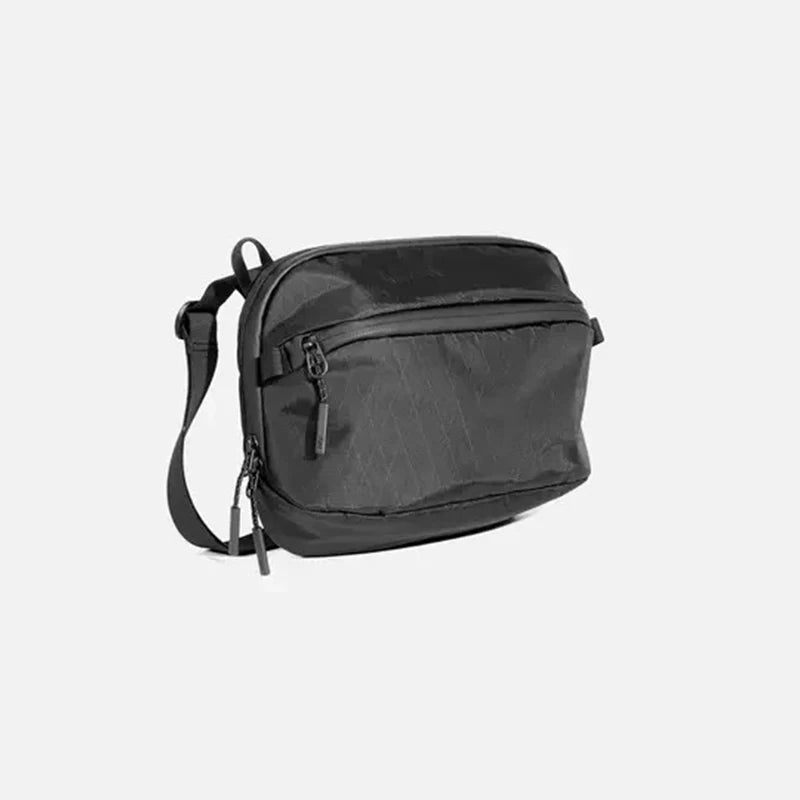 Unisex One Shoulder Crossbody-väska Midjeväska Bröstväska - Svart